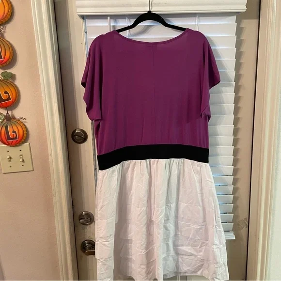 Torrid Dress NEW Purple and White Colorblock Dress Size 2 Torrid NWT - Picture 6 of 8